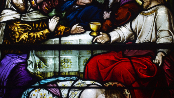 Saint_Patrick_Church_(Columbus,_Ohio)_-_stained_glass,_Washing_Jesus'_feet_with_tears
